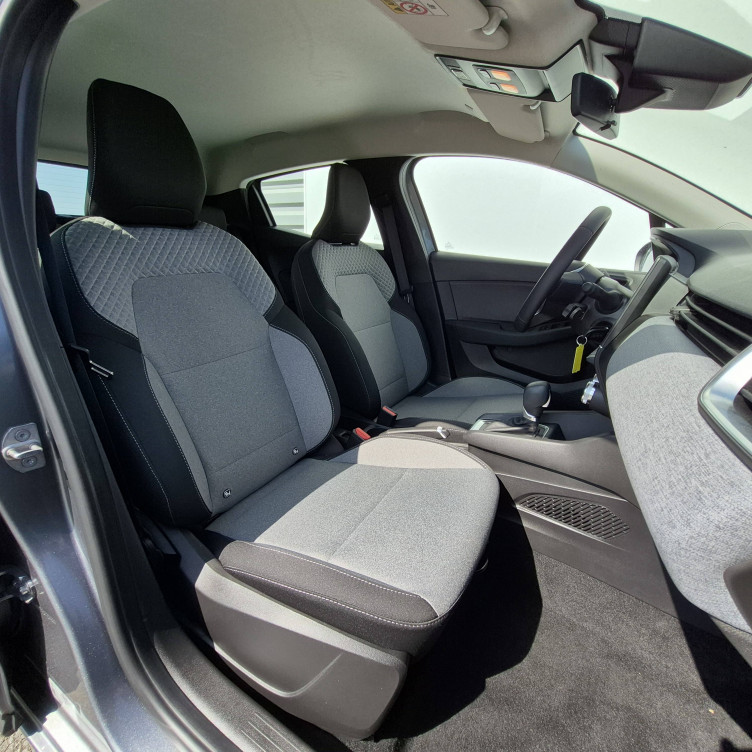 Acheter Renault Clio 5 Clio E-Tech full hybrid 145 Evolution 5p occasion dans les concessions du Groupe Faurie