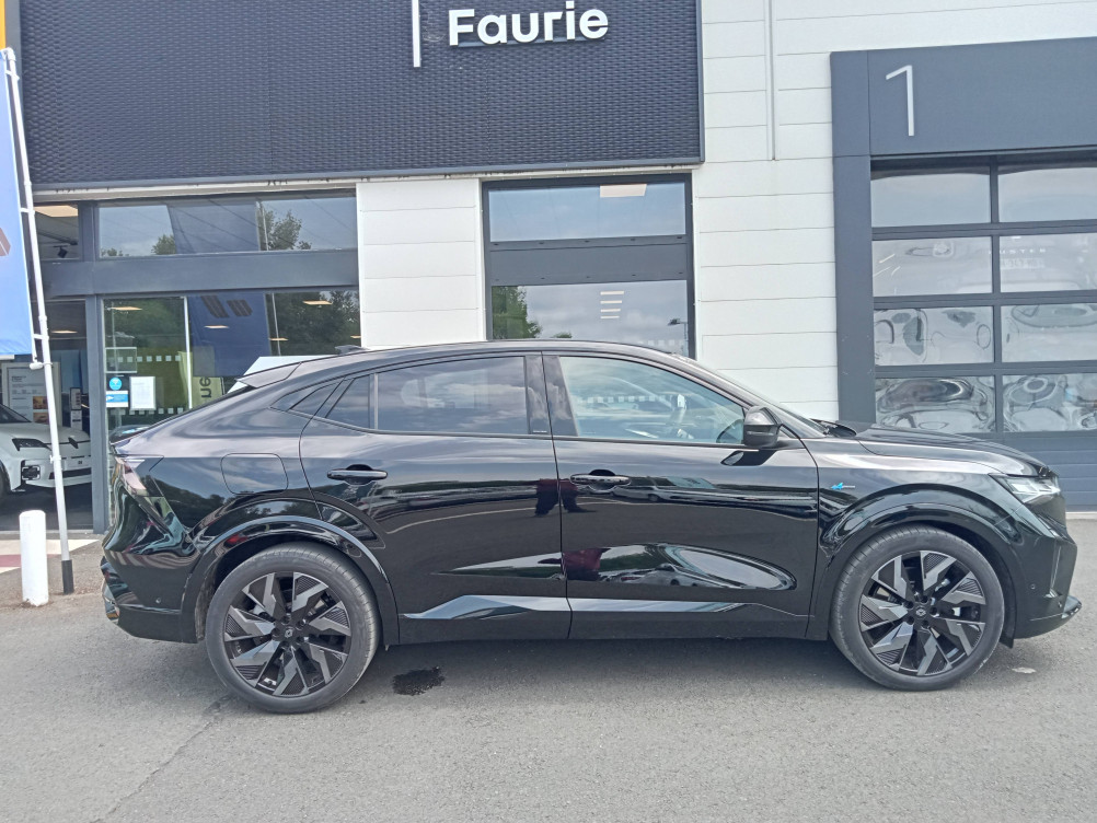 Acheter Renault Rafale Rafale E-Tech full hybrid 200 esprit Alpine 5p occasion dans les concessions du Groupe Faurie