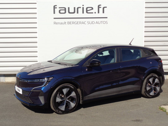 Acheter Renault Megane E-Tech Megane E-Tech EV40 130ch standard charge Equilibre 5p occasion dans les concessions du Groupe Faurie