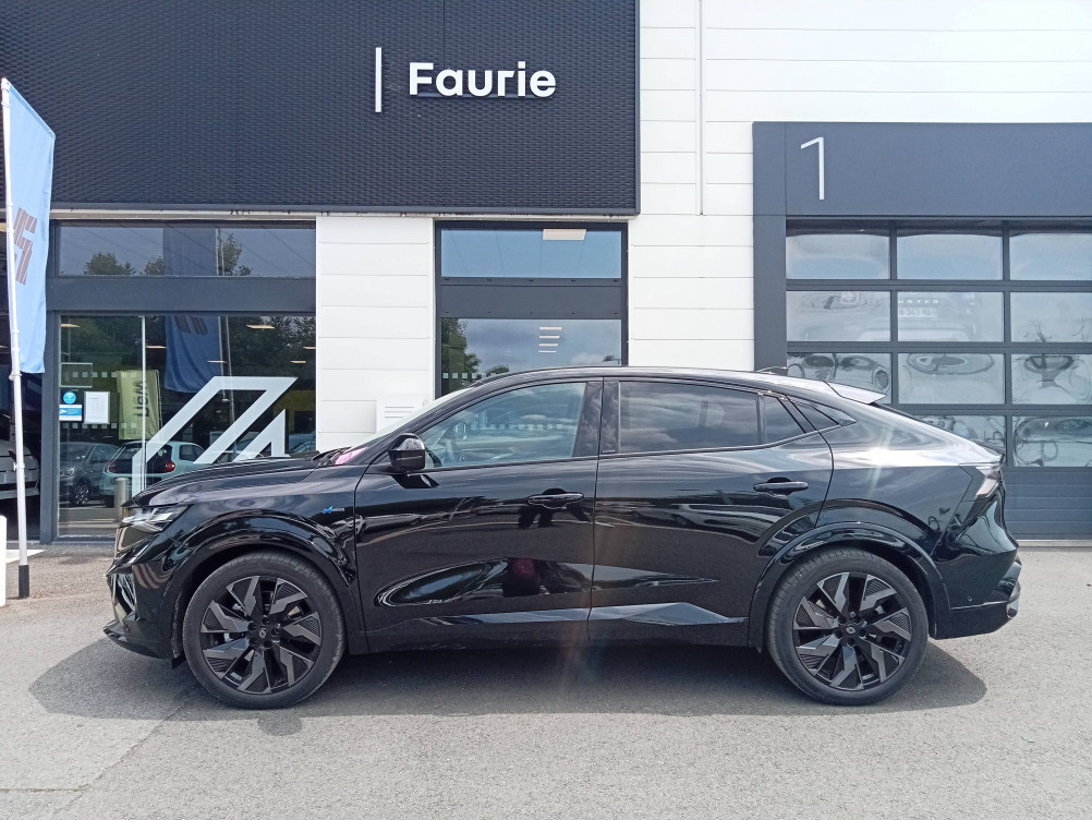 Acheter Renault Rafale Rafale E-Tech full hybrid 200 esprit Alpine 5p occasion dans les concessions du Groupe Faurie