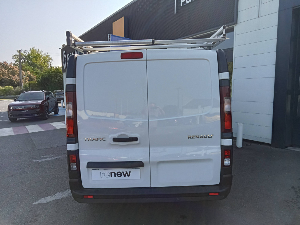 Acheter Renault Trafic 3 TRAFIC FGN L1H1 1000 KG DCI 120 E6 GRAND CONFORT 4p occasion dans les concessions du Groupe Faurie