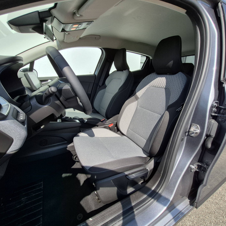 Acheter Renault Clio 5 Clio E-Tech full hybrid 145 Evolution 5p occasion dans les concessions du Groupe Faurie