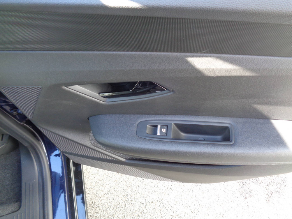 Acheter Renault Megane E-Tech Megane E-Tech EV40 130ch standard charge Equilibre 5p occasion dans les concessions du Groupe Faurie
