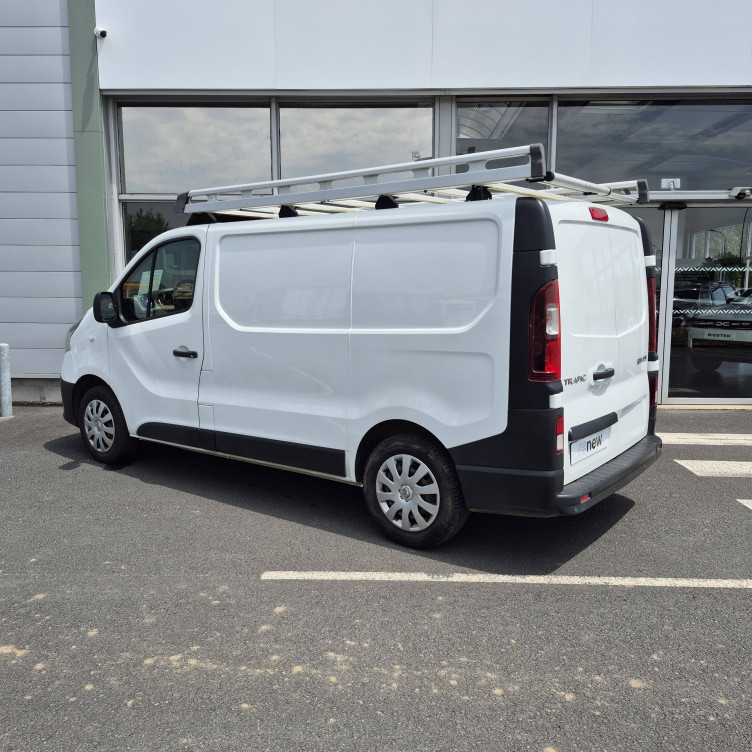 Acheter Renault Trafic 3 TRAFIC FGN L1H1 1000 KG DCI 120 E6 GRAND CONFORT 4p occasion dans les concessions du Groupe Faurie