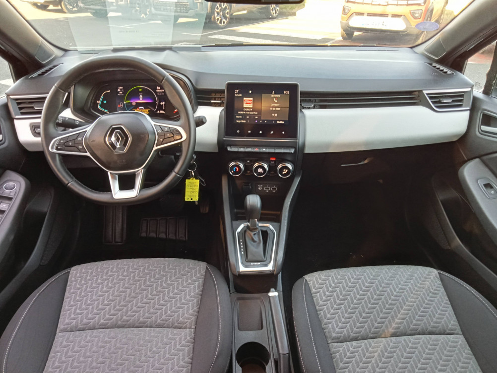Acheter Renault Clio 5 Clio E-Tech 140 - 21N Limited 5p occasion dans les concessions du Groupe Faurie