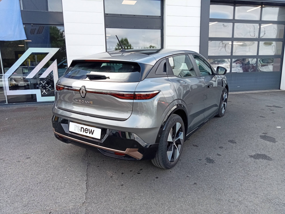 Acheter Renault Megane E-Tech Megane E-Tech EV60 220 ch optimum charge Equilibre 5p occasion dans les concessions du Groupe Faurie