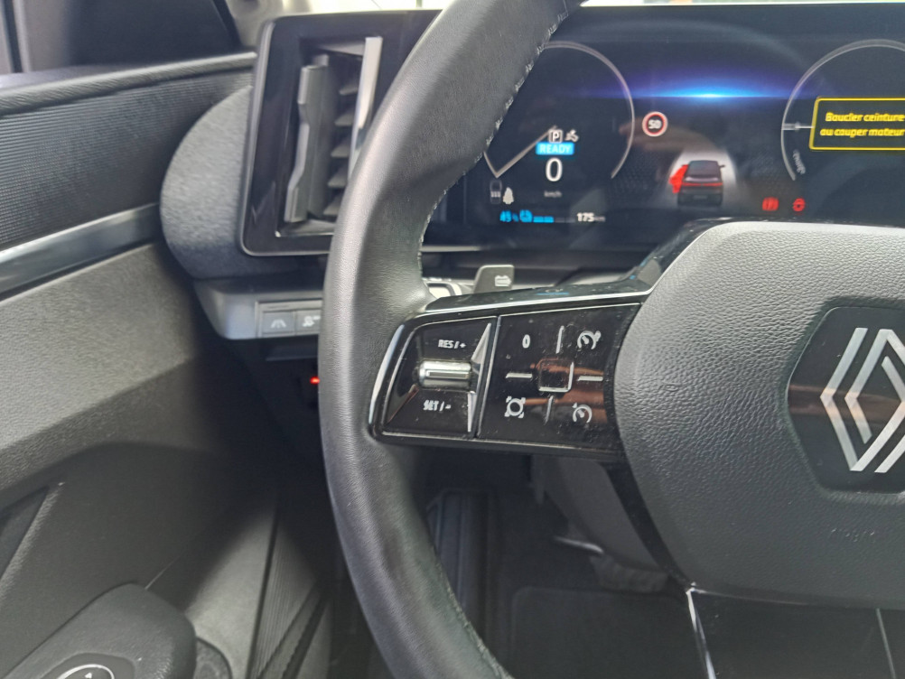 Acheter Renault Megane E-Tech Megane E-Tech EV60 220 ch optimum charge Equilibre 5p occasion dans les concessions du Groupe Faurie