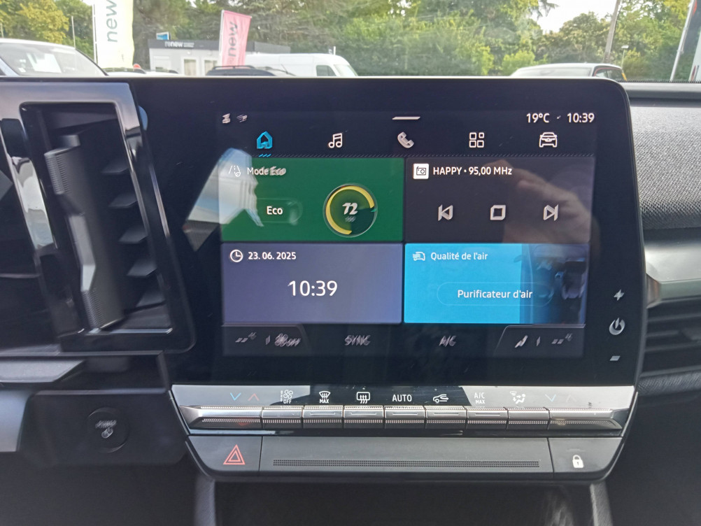 Acheter Renault Megane E-Tech Megane E-Tech EV60 220 ch optimum charge Equilibre 5p occasion dans les concessions du Groupe Faurie
