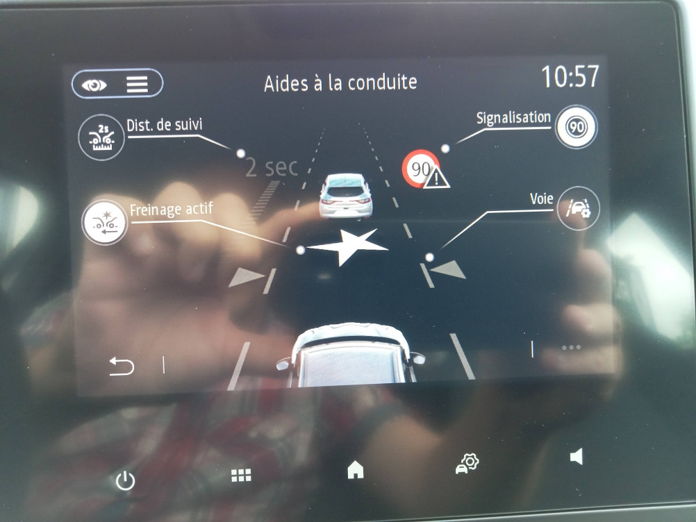 Acheter Renault Captur 2 Captur Blue dCi 95 Business 5p occasion dans les concessions du Groupe Faurie