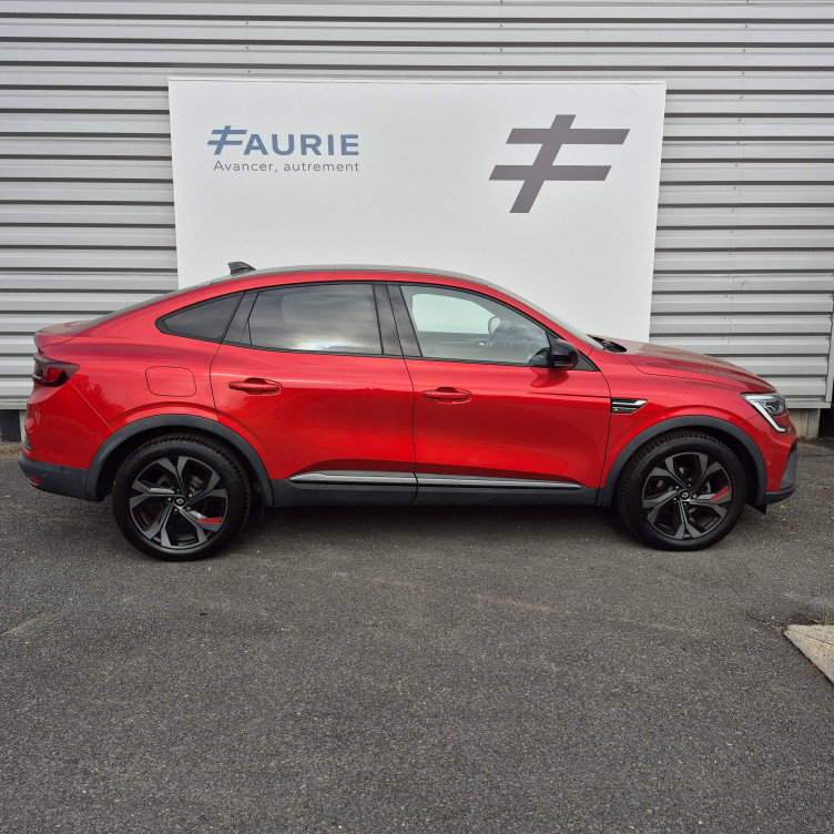 Acheter Renault Arkana Arkana TCe 140 EDC FAP R.S. Line 5p occasion dans les concessions du Groupe Faurie