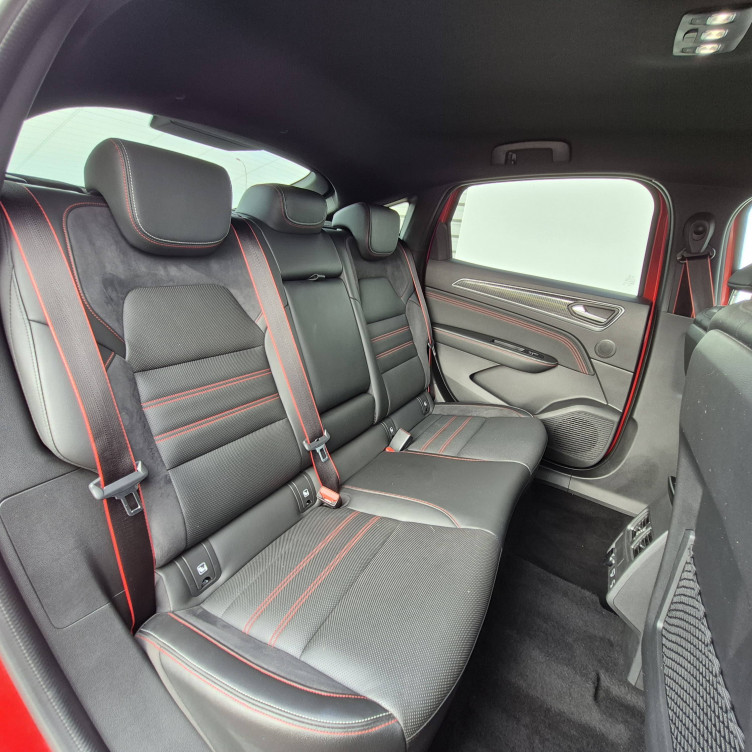 Acheter Renault Arkana Arkana TCe 140 EDC FAP R.S. Line 5p occasion dans les concessions du Groupe Faurie