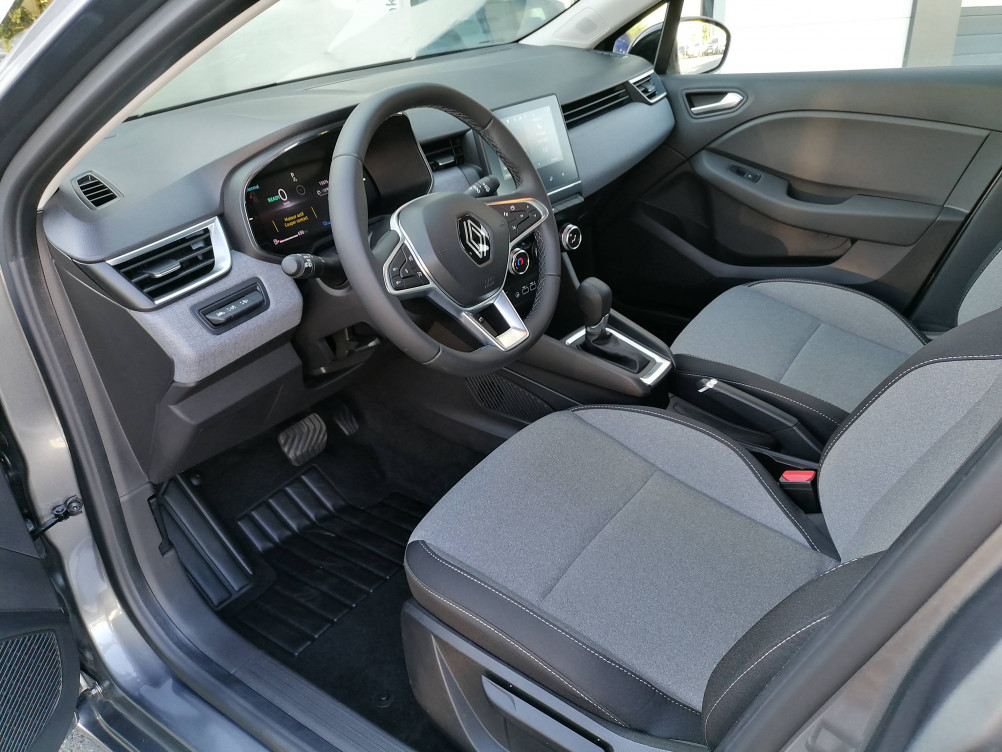 Acheter Renault Clio 5 Clio E-Tech full hybrid 145 Evolution 5p occasion dans les concessions du Groupe Faurie