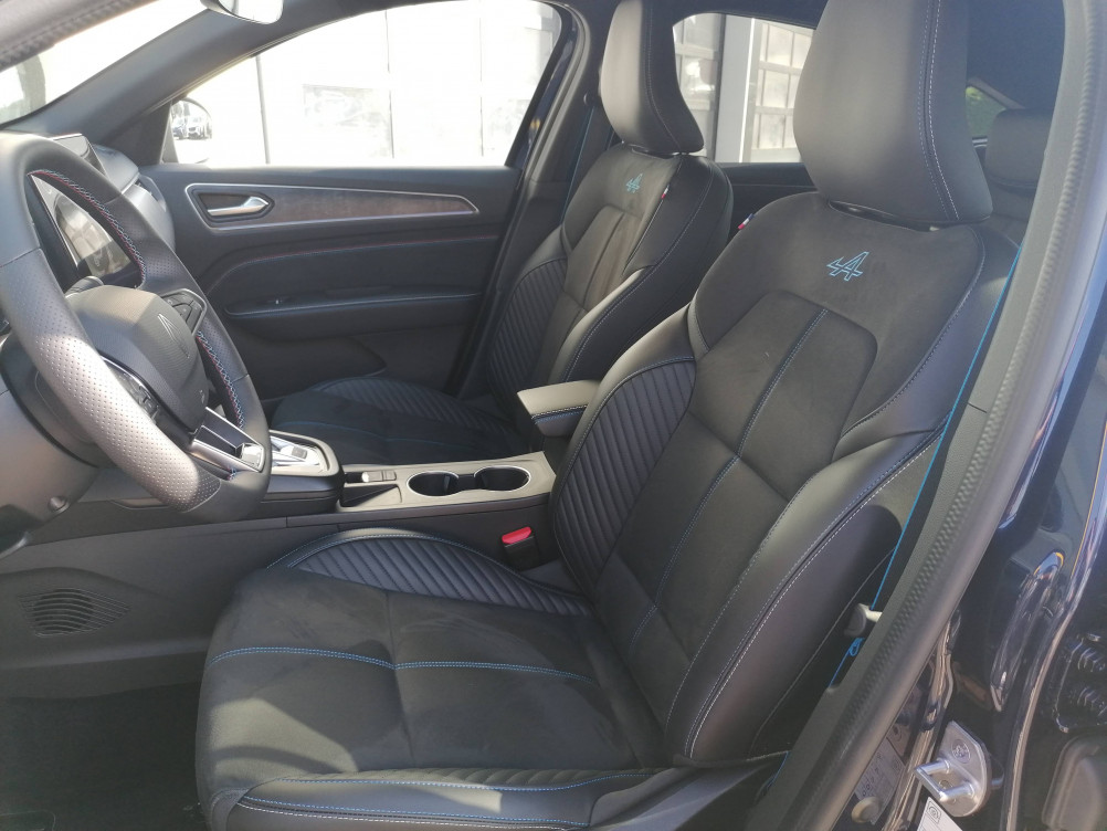 Acheter Renault Arkana Arkana E-Tech full hybrid 145 GSR2 esprit Alpine 5p occasion dans les concessions du Groupe Faurie
