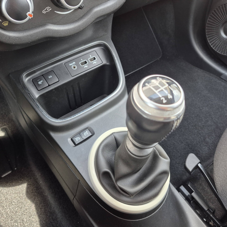 Acheter Renault Twingo 3 Twingo III TCe 95 Intens 5p occasion dans les concessions du Groupe Faurie