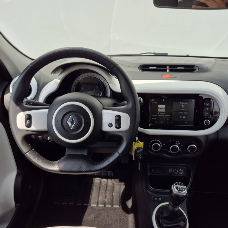 Acheter Renault Twingo 3 Twingo III TCe 95 Intens 5p occasion dans les concessions du Groupe Faurie