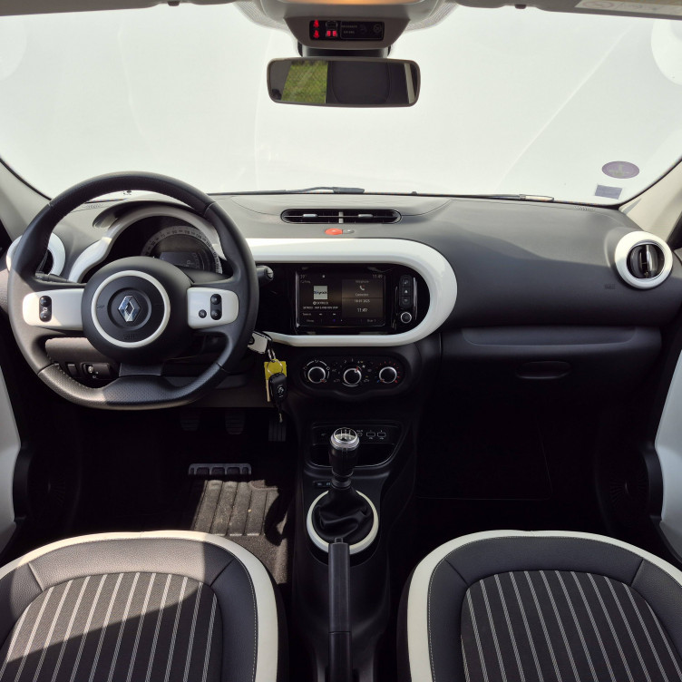 Acheter Renault Twingo 3 Twingo III TCe 95 Intens 5p occasion dans les concessions du Groupe Faurie