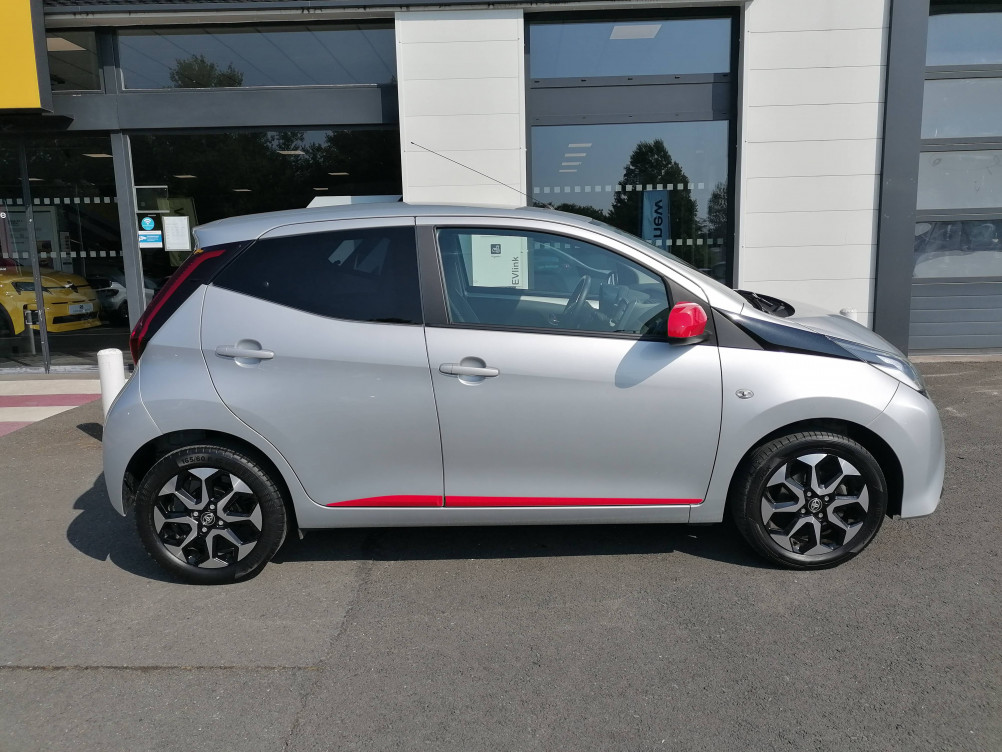 Acheter Toyota Aygo Aygo 1.0 VVT-i x-play 5p occasion dans les concessions du Groupe Faurie