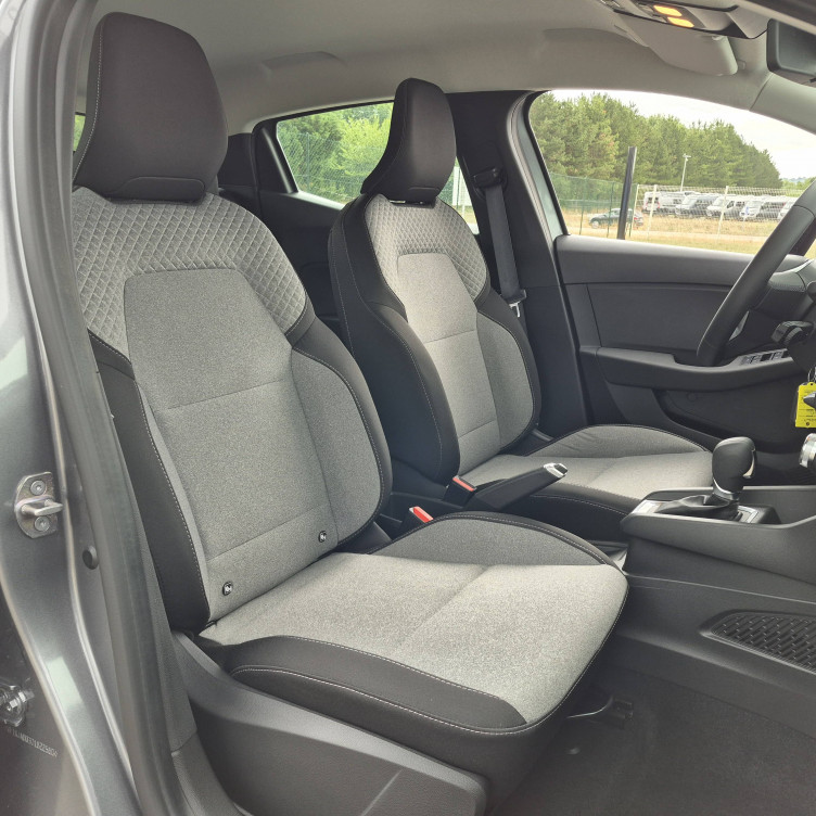 Acheter Renault Clio 5 Clio E-Tech full hybrid 145 Evolution 5p occasion dans les concessions du Groupe Faurie