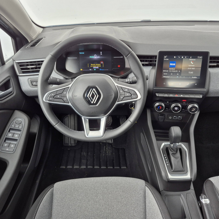 Acheter Renault Clio 5 Clio E-Tech full hybrid 145 Evolution 5p occasion dans les concessions du Groupe Faurie