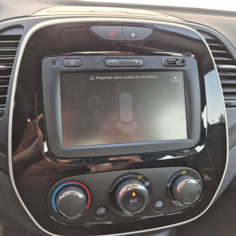 Acheter Renault Captur Captur dCi 90 EDC Intens 5p occasion dans les concessions du Groupe Faurie