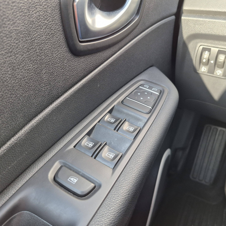 Acheter Renault Captur Captur dCi 90 EDC Intens 5p occasion dans les concessions du Groupe Faurie
