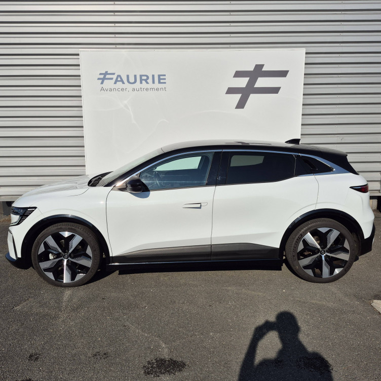 Acheter Renault Megane E-Tech Megane E-Tech EV60 220 ch optimum charge Techno 5p occasion dans les concessions du Groupe Faurie