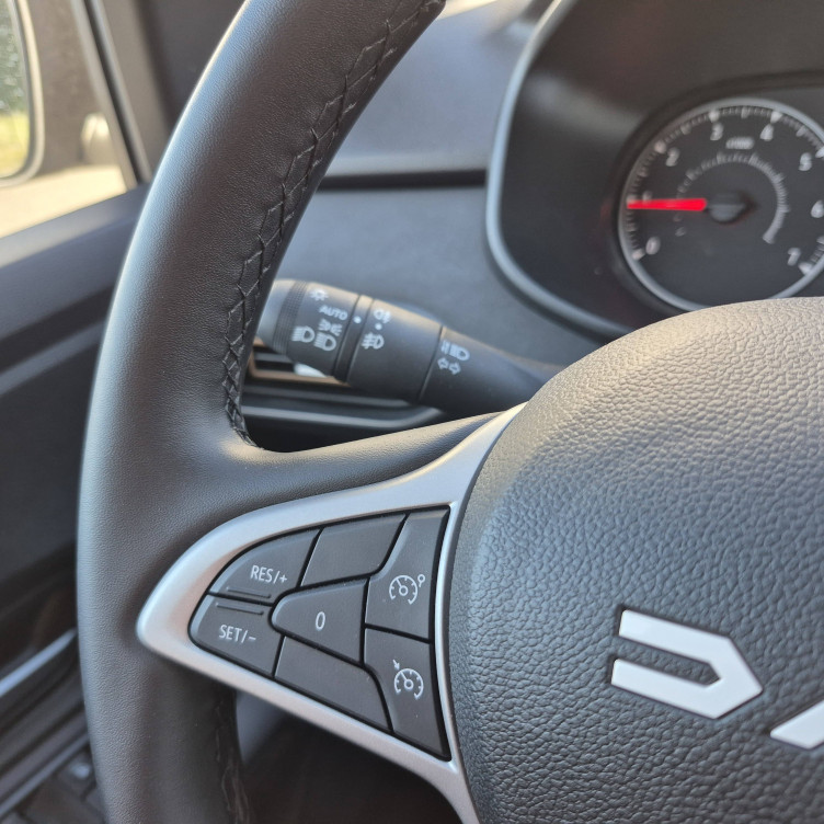 Acheter Dacia Jogger Jogger ECO-G 100 7 places GSR2 Extreme + 5p occasion dans les concessions du Groupe Faurie