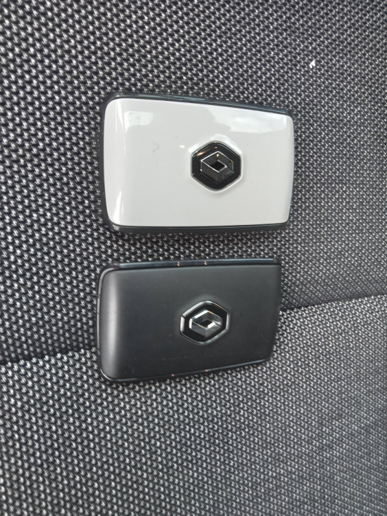 Acheter Renault Captur 2 Captur E-Tech 145 - 21 Intens 5p occasion dans les concessions du Groupe Faurie