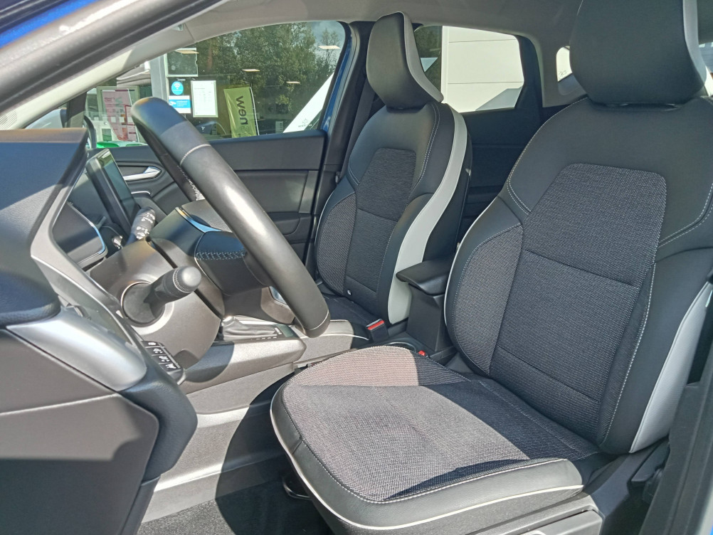 Acheter Renault Captur 2 Captur E-Tech Plug-in 160 - 21 Intens 5p occasion dans les concessions du Groupe Faurie