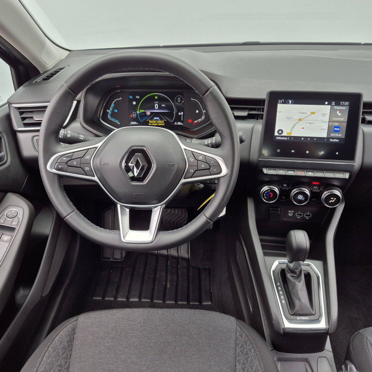 Acheter Renault Clio 5 Clio E-Tech 140 - 21N Business 5p occasion dans les concessions du Groupe Faurie