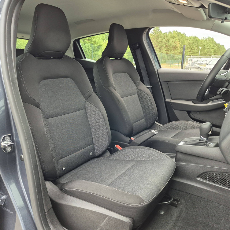 Acheter Renault Clio 5 Clio E-Tech 140 - 21N Business 5p occasion dans les concessions du Groupe Faurie