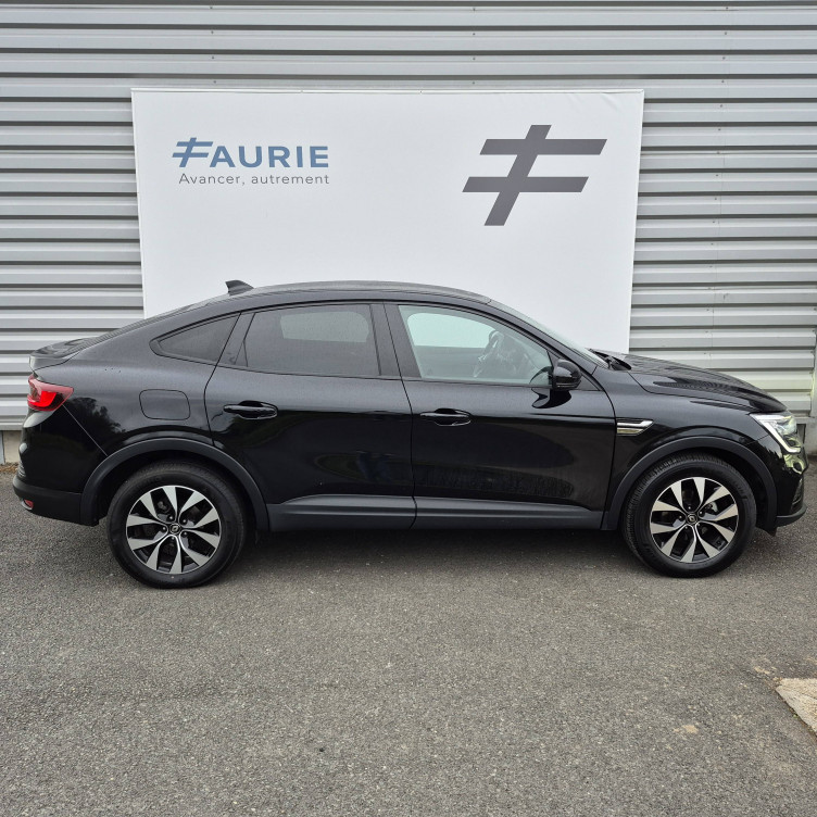 Acheter Renault Arkana Arkana mild hybrid 140 EDC FAP - 22 Evolution 5p occasion dans les concessions du Groupe Faurie
