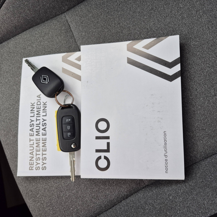 Acheter Renault Clio 5 Clio TCe 90 ch GSR2 Evolution 5p occasion dans les concessions du Groupe Faurie