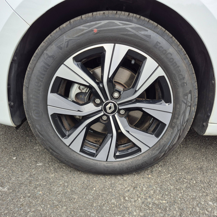 Acheter Renault Clio 5 Clio E-Tech 140 - 21N Limited 5p occasion dans les concessions du Groupe Faurie