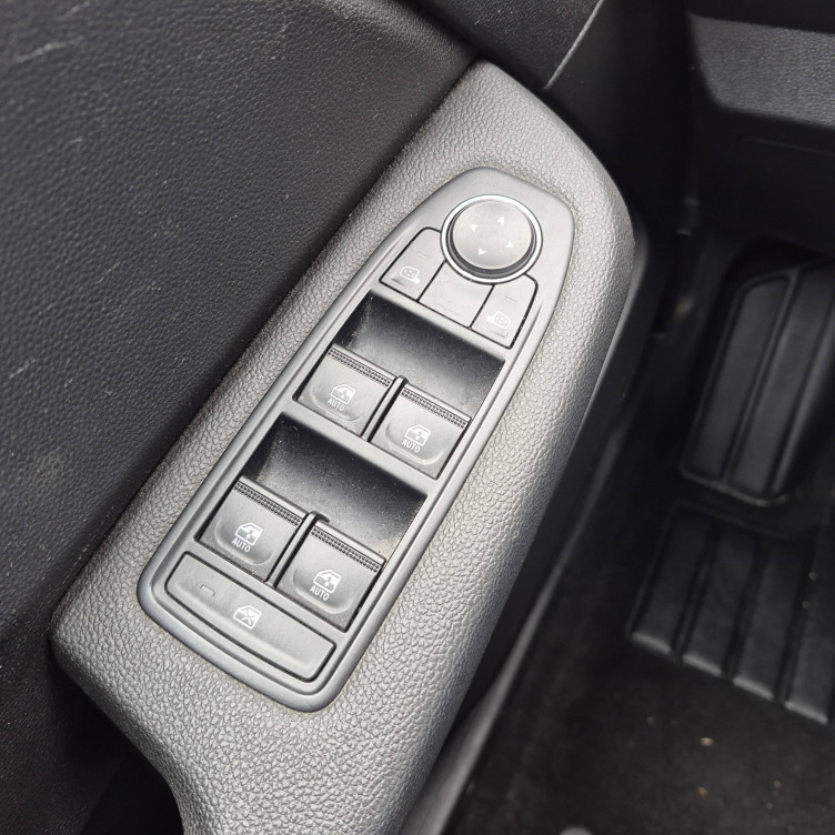 Acheter Renault Clio 5 Clio E-Tech 140 - 21N Limited 5p occasion dans les concessions du Groupe Faurie