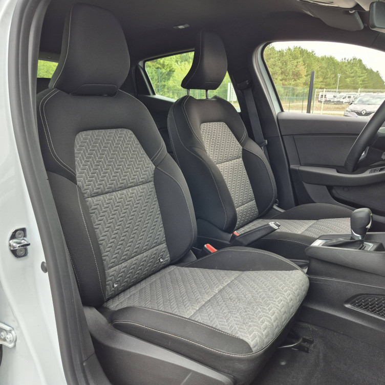 Acheter Renault Clio 5 Clio E-Tech 140 - 21N Limited 5p occasion dans les concessions du Groupe Faurie