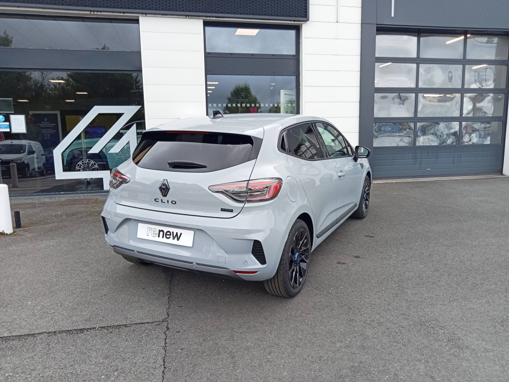 Acheter Renault Clio 5 Clio E-Tech full hybrid 145 ch GSR2 Esprit Alpine 5p occasion dans les concessions du Groupe Faurie