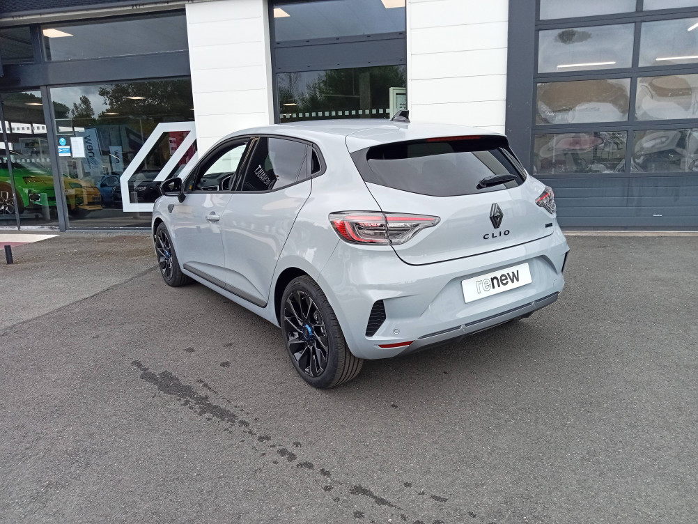 Acheter Renault Clio 5 Clio E-Tech full hybrid 145 ch GSR2 Esprit Alpine 5p occasion dans les concessions du Groupe Faurie
