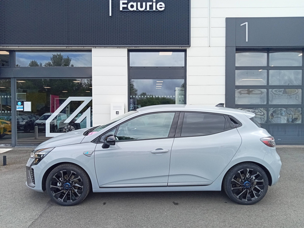 Acheter Renault Clio 5 Clio E-Tech full hybrid 145 ch GSR2 Esprit Alpine 5p occasion dans les concessions du Groupe Faurie