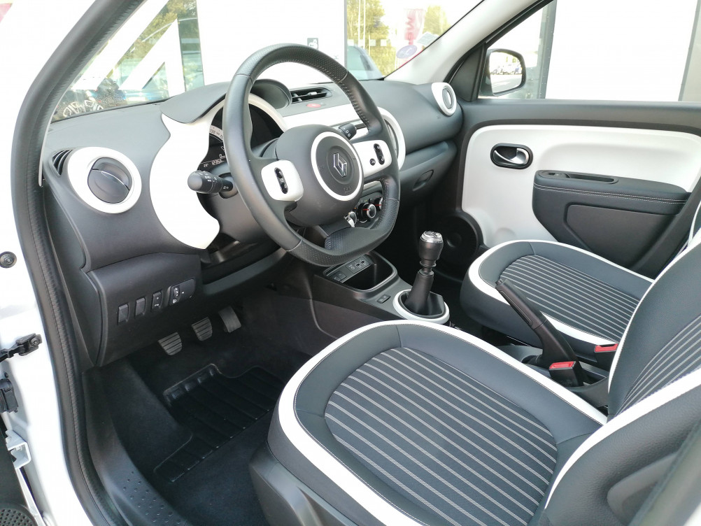 Acheter Renault Twingo 3 Twingo III TCe 95 Intens 5p occasion dans les concessions du Groupe Faurie