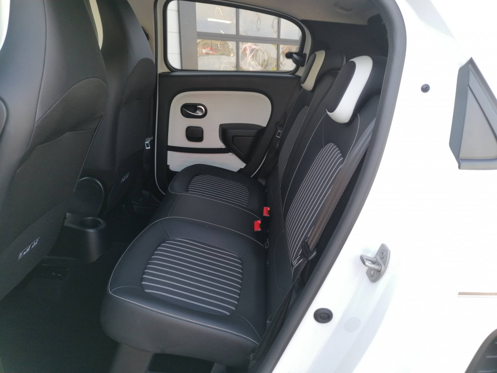 Acheter Renault Twingo 3 Twingo III TCe 95 Intens 5p occasion dans les concessions du Groupe Faurie