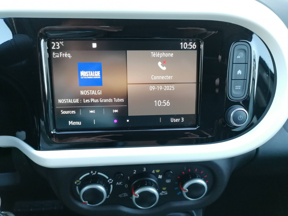 Acheter Renault Twingo 3 Twingo III TCe 95 Intens 5p occasion dans les concessions du Groupe Faurie