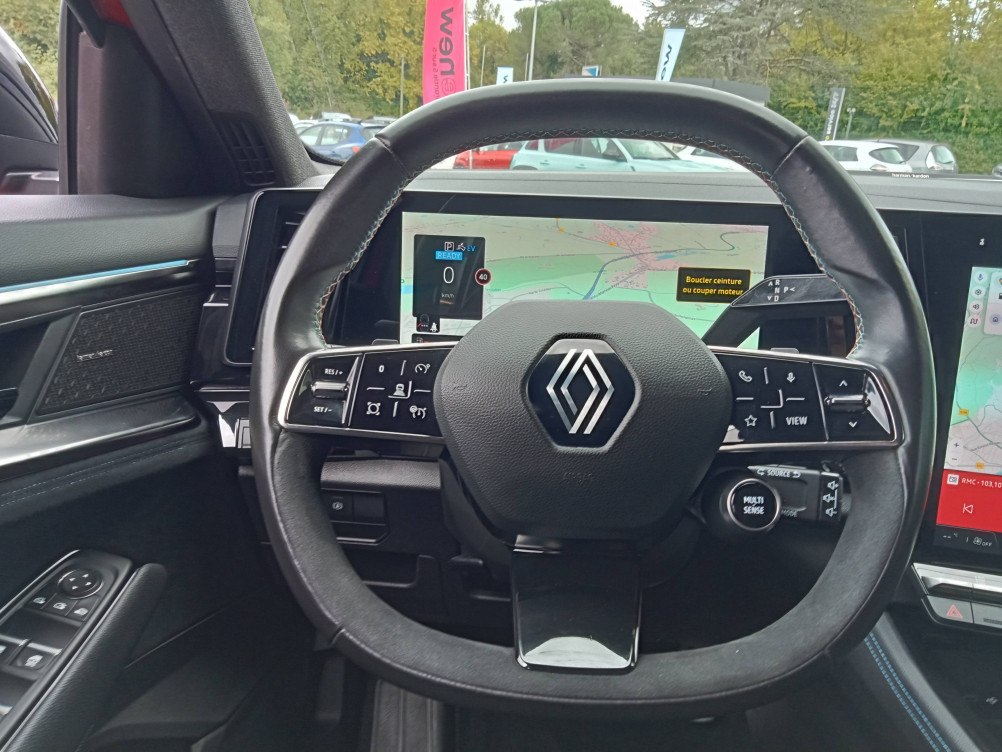 Acheter Renault Austral Austral E-Tech hybrid 200 Iconic esprit Alpine 5p occasion dans les concessions du Groupe Faurie