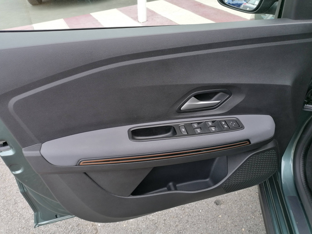Acheter Dacia Jogger Jogger ECO-G 100 7 places Extreme + 5p occasion dans les concessions du Groupe Faurie