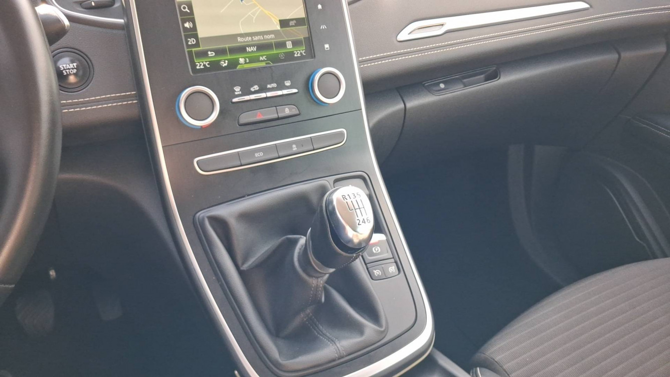 Acheter Renault Grand Scenic 4 Grand Scenic dCi 130 Energy Intens 5p occasion dans les concessions du Groupe Faurie