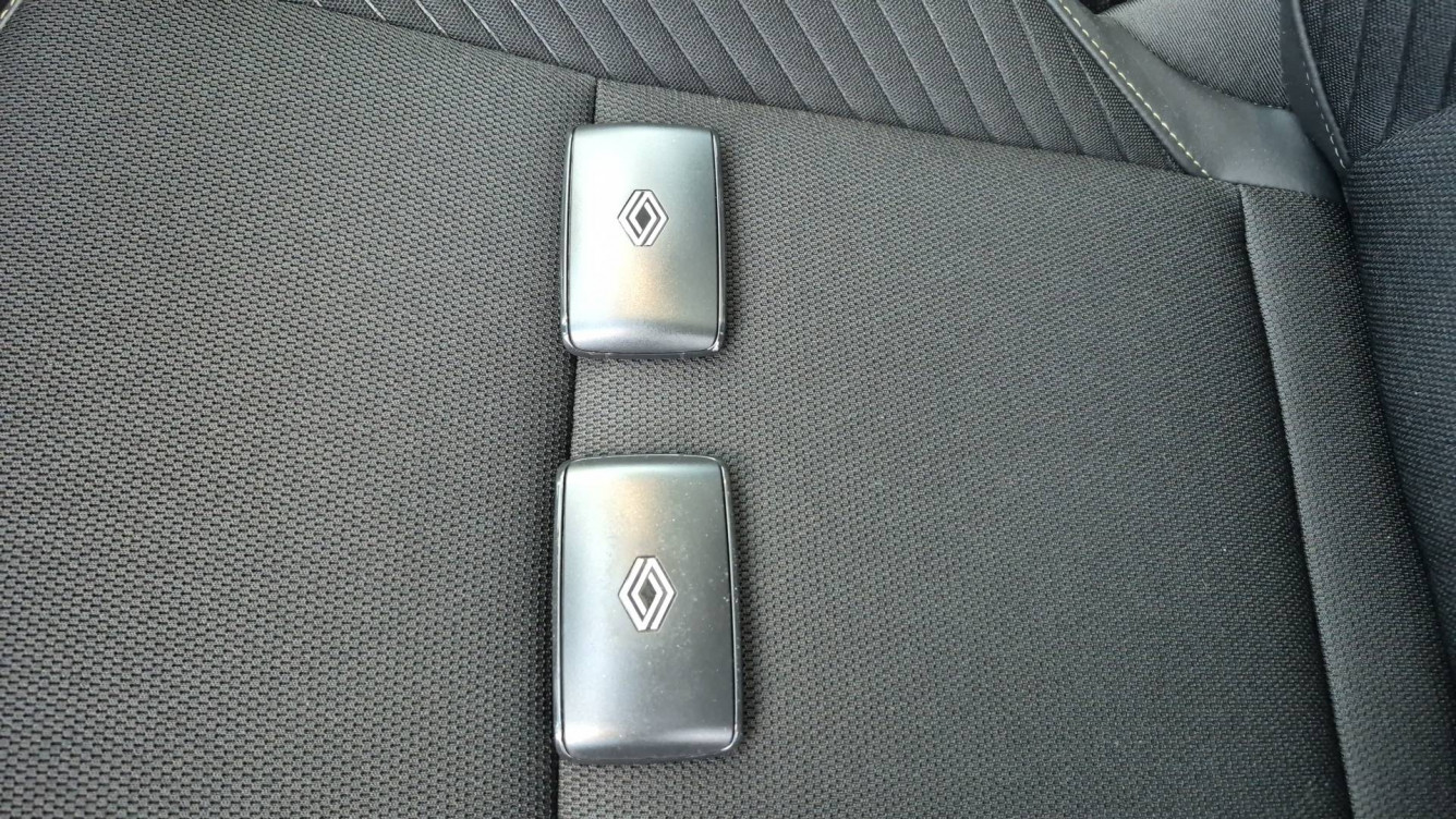 Acheter Renault Symbioz Symbioz E-Tech full hybrid 145 Iconic 5p occasion dans les concessions du Groupe Faurie