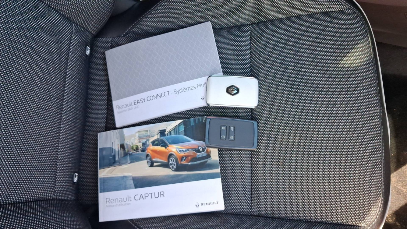 Acheter Renault Captur 2 Captur E-Tech Plug-in 160 Intens 5p occasion dans les concessions du Groupe Faurie