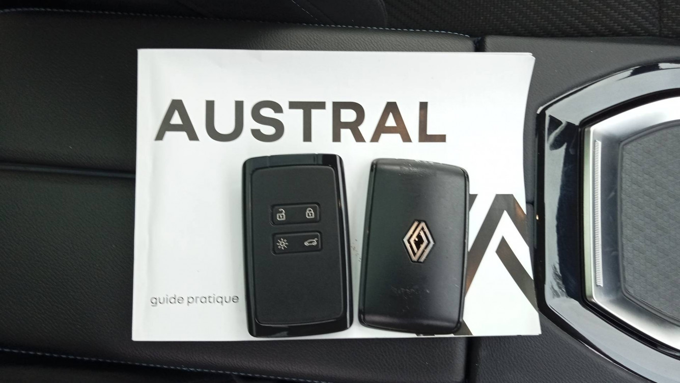 Acheter Renault Austral Austral E-Tech hybrid 200 Iconic esprit Alpine 5p occasion dans les concessions du Groupe Faurie
