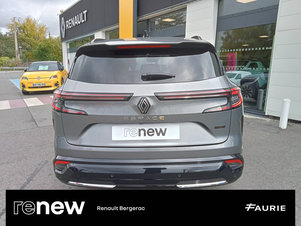 Acheter Renault Espace 6 Espace E-Tech full hybrid 200 5pl Iconic 5p occasion dans les concessions du Groupe Faurie