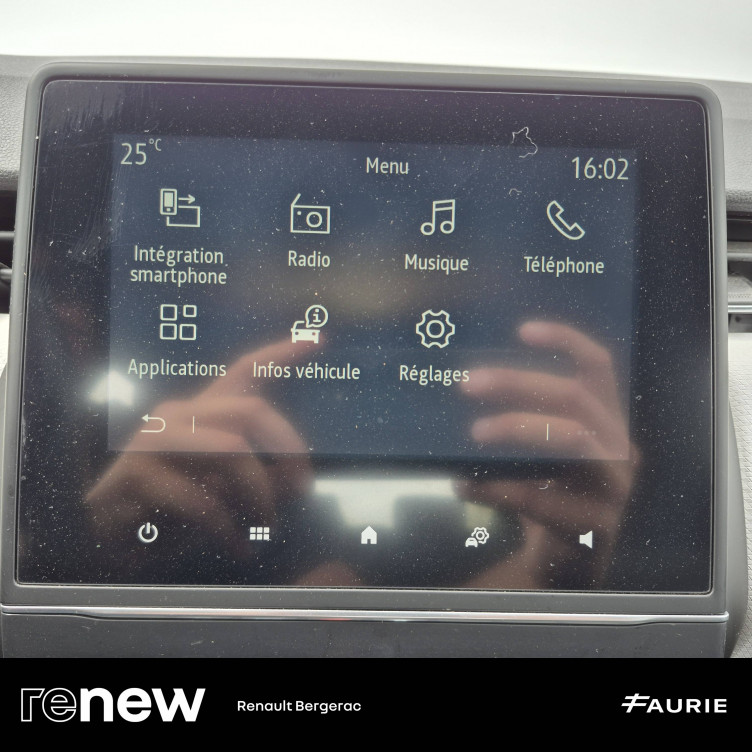 Acheter Renault Clio 5 Clio E-Tech 140 - 21N Limited 5p occasion dans les concessions du Groupe Faurie